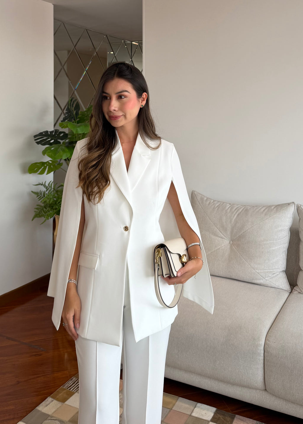 Set Capa Cuello Blanco